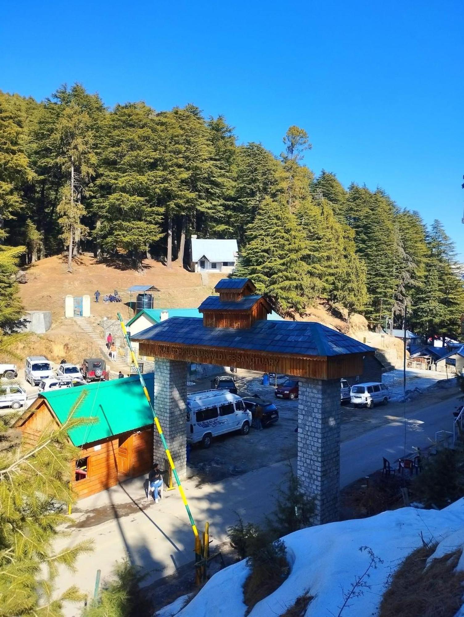 Aditya Homestay Dalhousie Εξωτερικό φωτογραφία