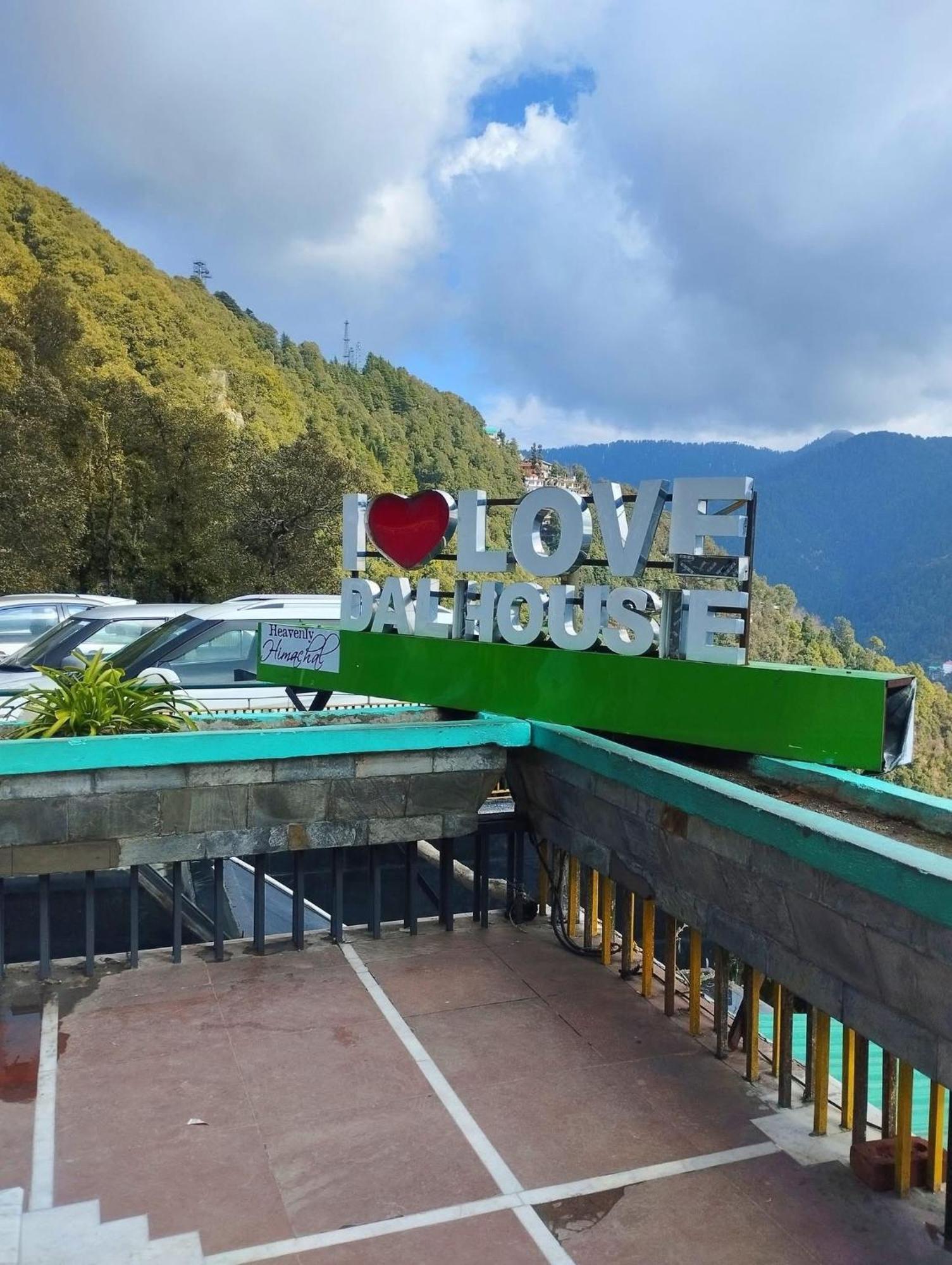 Aditya Homestay Dalhousie Εξωτερικό φωτογραφία