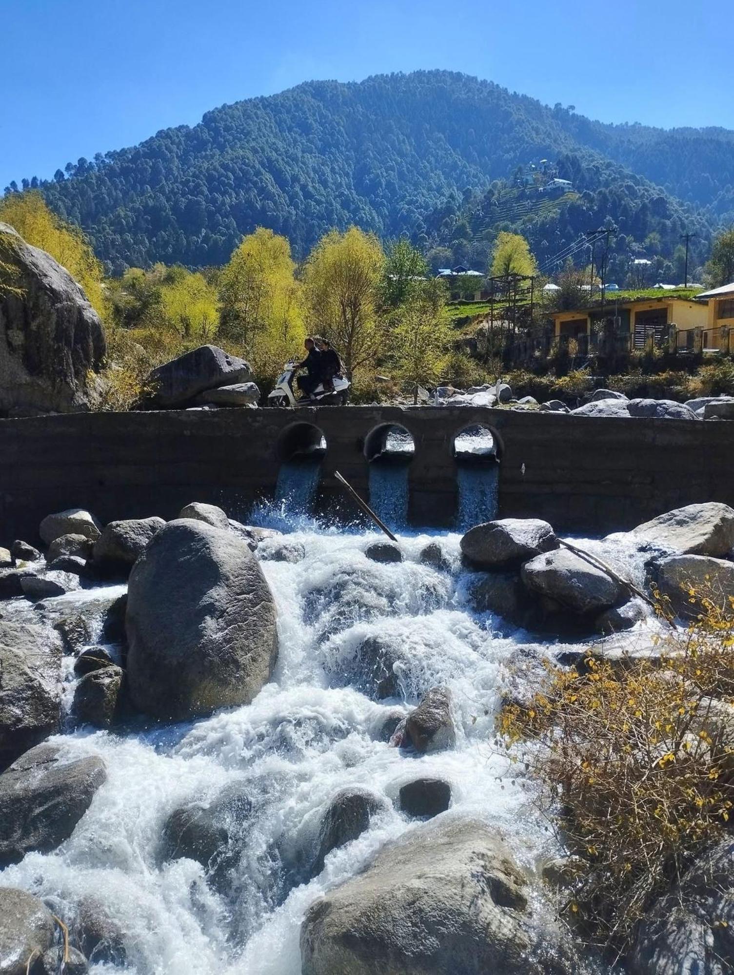 Aditya Homestay Dalhousie Εξωτερικό φωτογραφία