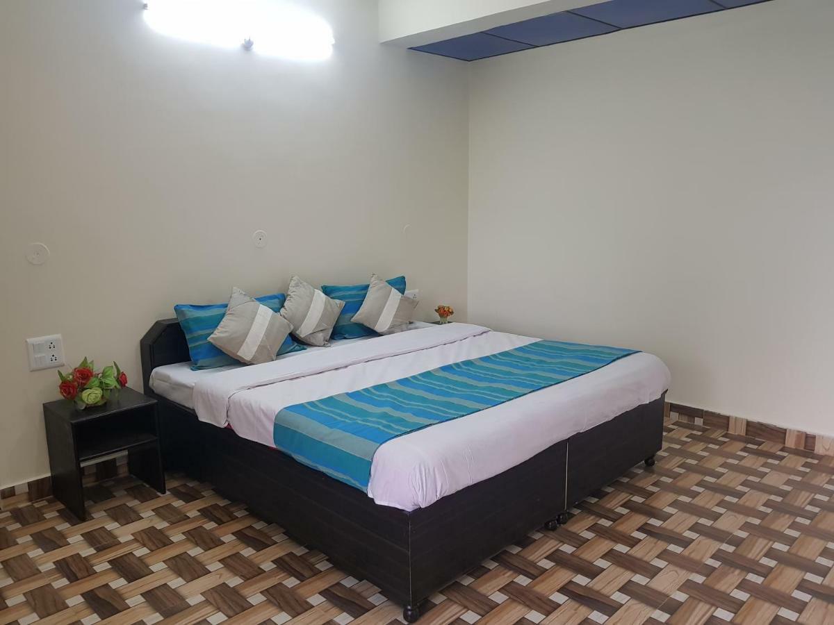 Aditya Homestay Dalhousie Εξωτερικό φωτογραφία